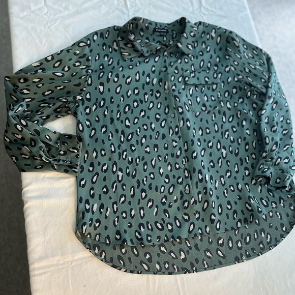Pleione Silky Mob Wife Animal Print Blouse Size Lg Long Sleeve Beautiful Colors - Picture 7 of 10